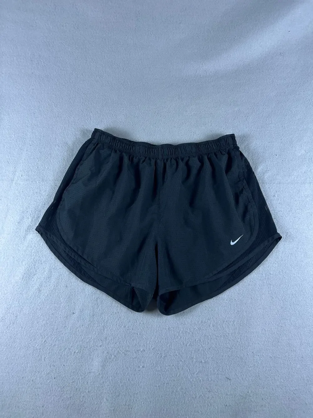 Nike Tempo Running Shorts Womens XL Black Dri-FIT Mesh Detail Performance Active